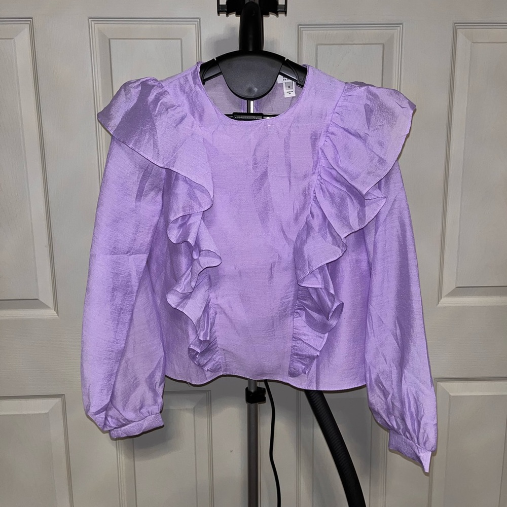River Island Petite frill front blouse in lilac size 6 - Picture 3 of 10